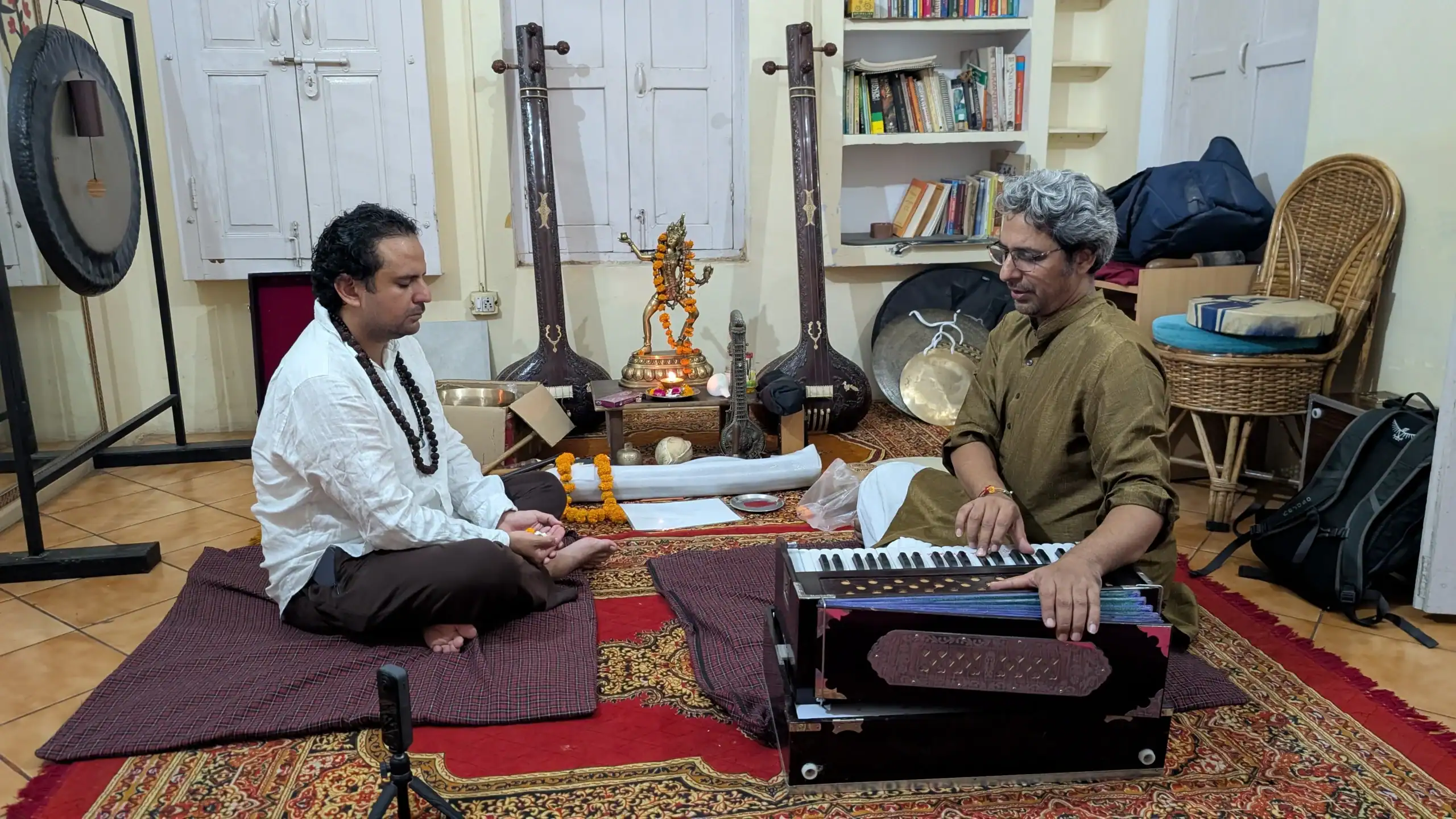 sound healing teachers in rishikesh