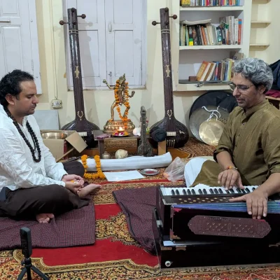 sound healing teachers in rishikesh