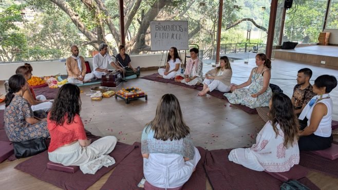 best yoga teacher training in Rishikesh, India